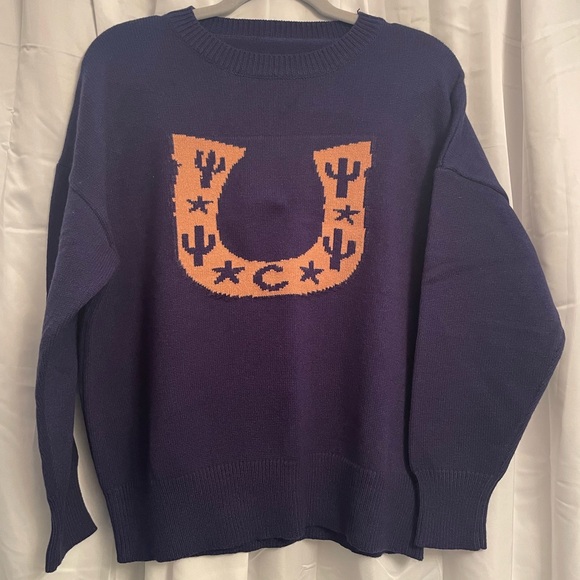 Other - Navy Blue and Tan Western Horseshoe Sweater NWOT DISCOUNTED SHIPPING!